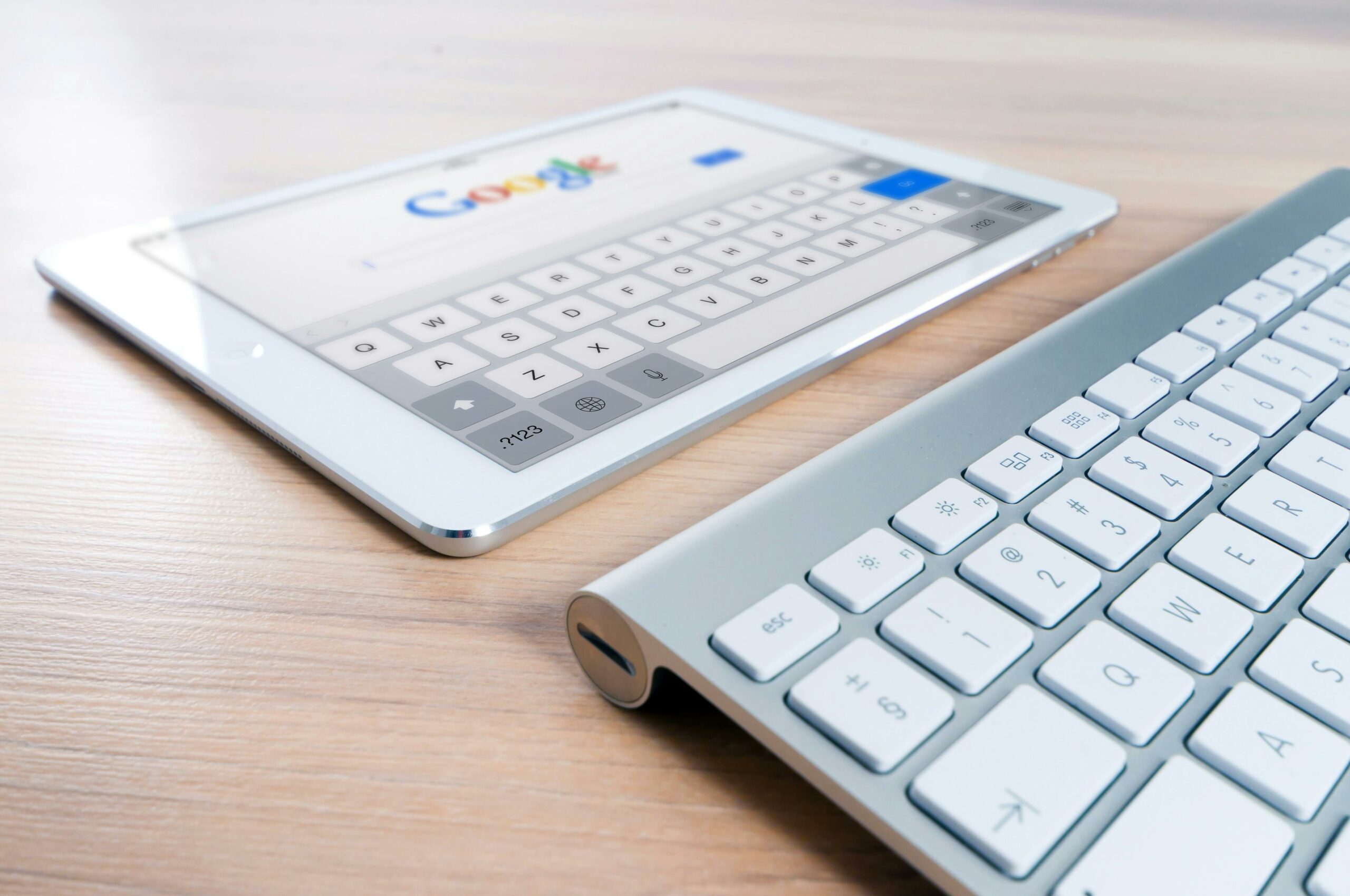 Google 